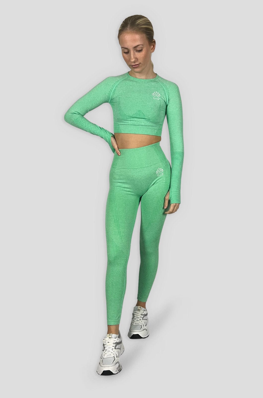 Required Seamless Long Sleeve Crop Top